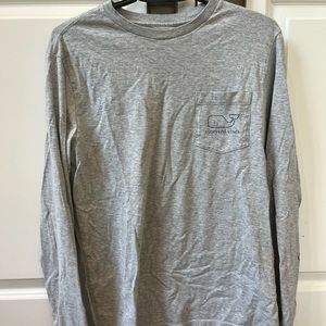 Grey vineyard vines long sleeve shirt